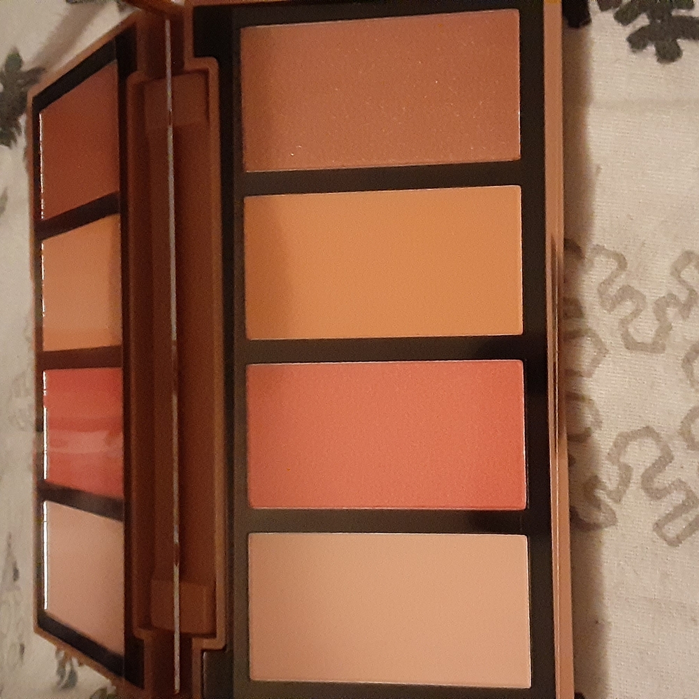 Violet Voss Brown and Orange Blush Palette